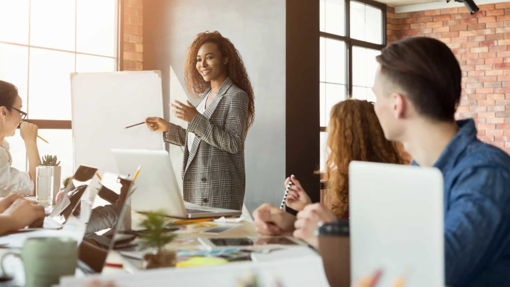 Communiquer entre collaborateurs sur un projet commun